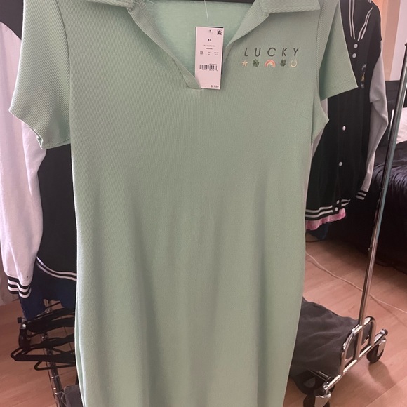 Women's St. Patrick's Day Lucky Icons
Short Sleeve Graphic Polo Dress - Picture 3 of 7